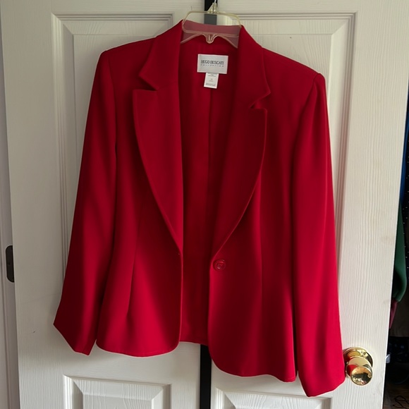 Red blazer - Picture 1 of 2